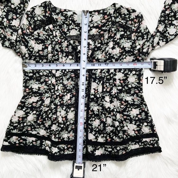 Anthropologie Eyelet Embroidered Pintuck Pleated Black Floral Peasant Top Size 0 - Picture 13 of 13